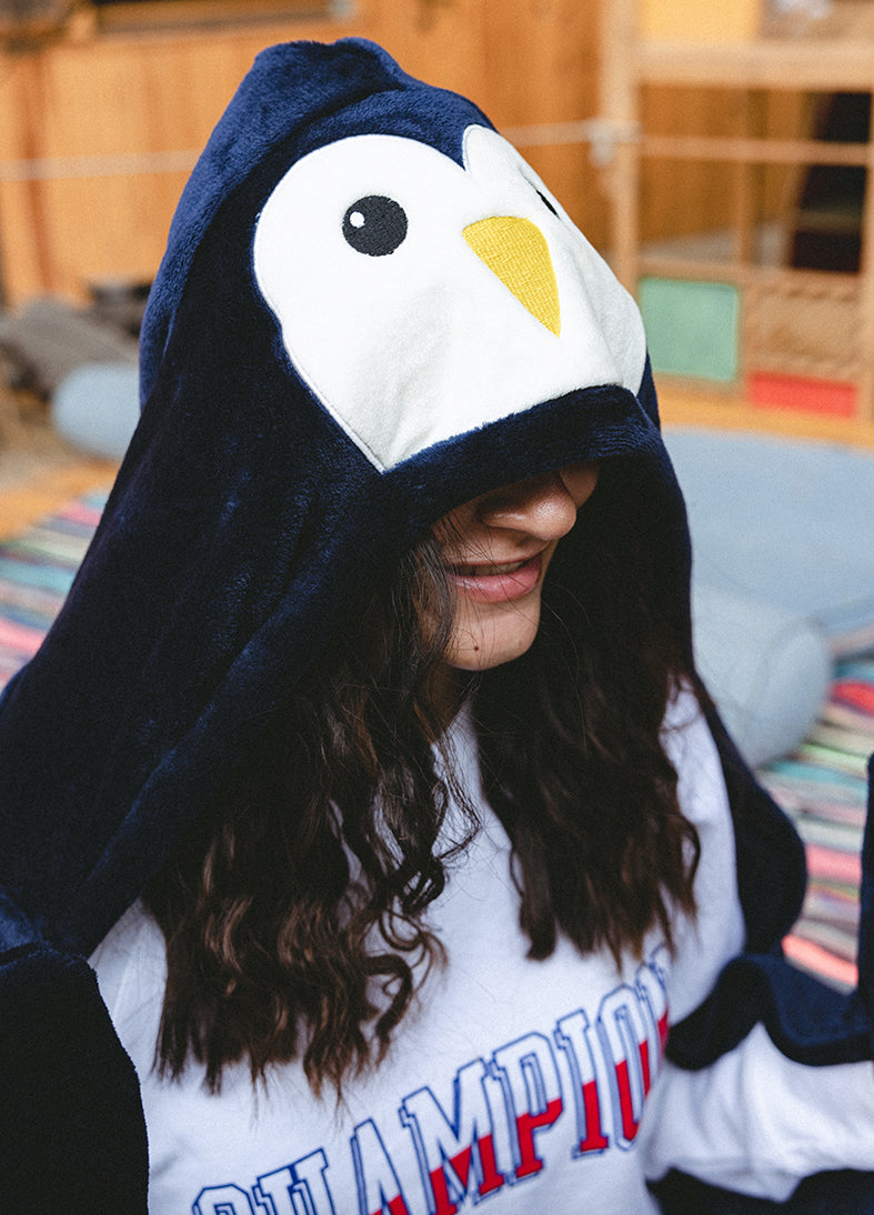 Happy Penguin Blanket